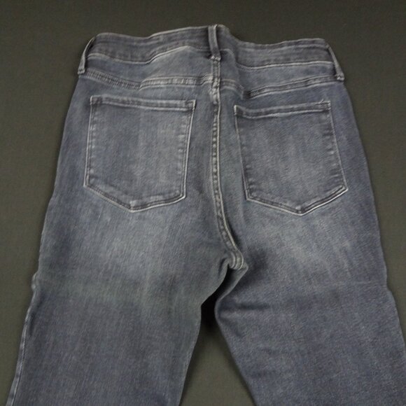 OLD NAVY ROCK STAR SUPER SKINNY HIGH RISE WOMENS CAPRI JEANS SIZE 12 L240 - Picture 5 of 9